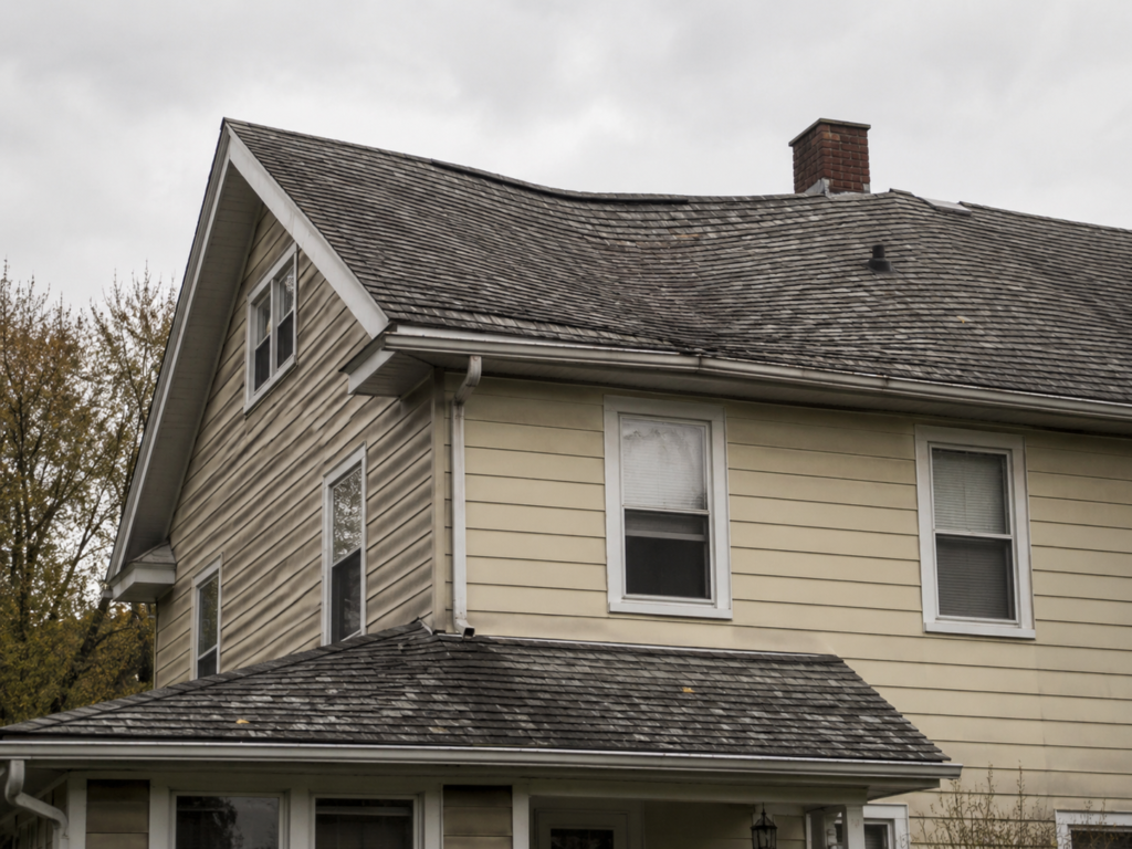 Signs You Should Call Roofer