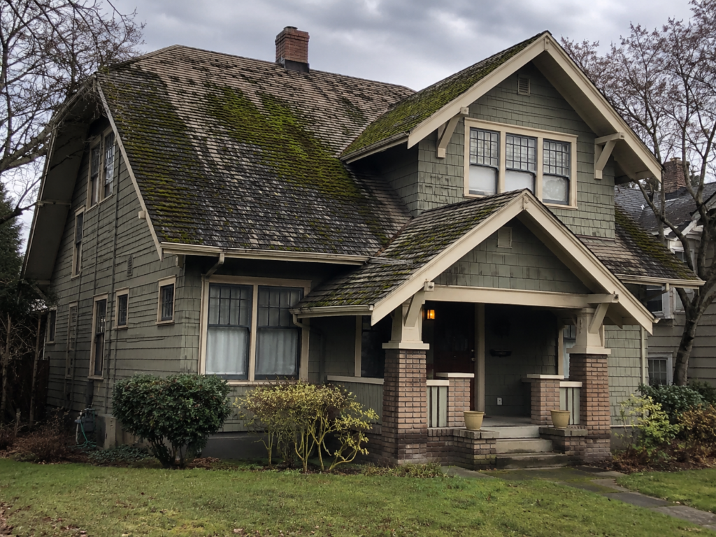 signs of a failing roof