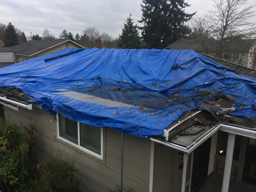 storm tarping mistakes homeowners