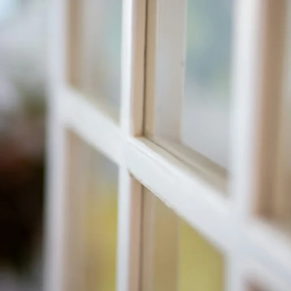 signs to replace windows